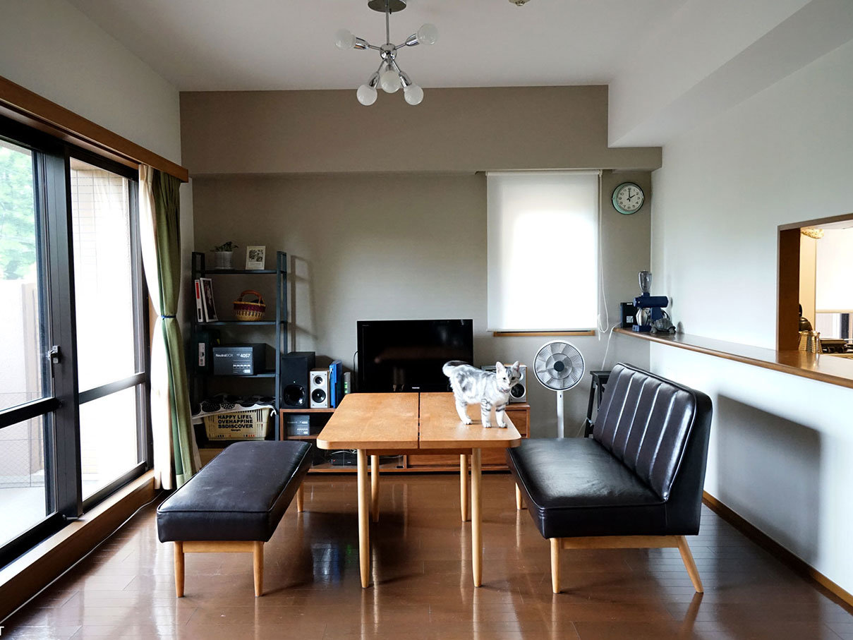 A_living A_living